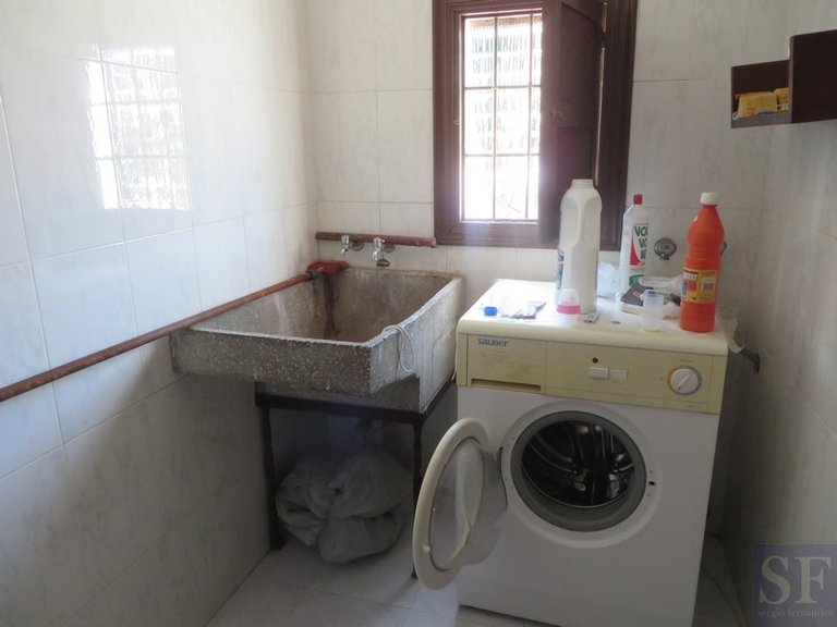 Town House for Sale in Cómpeta, Malaga 8