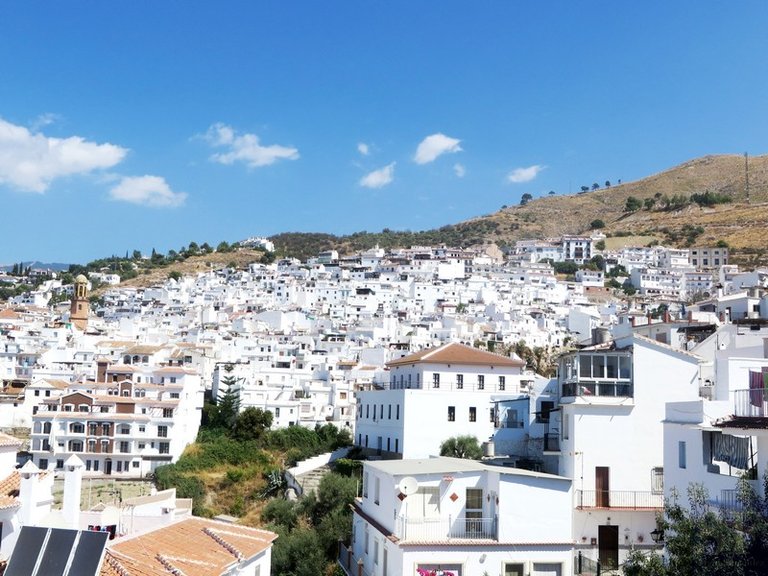 Town House for Sale in Cómpeta, Malaga 12