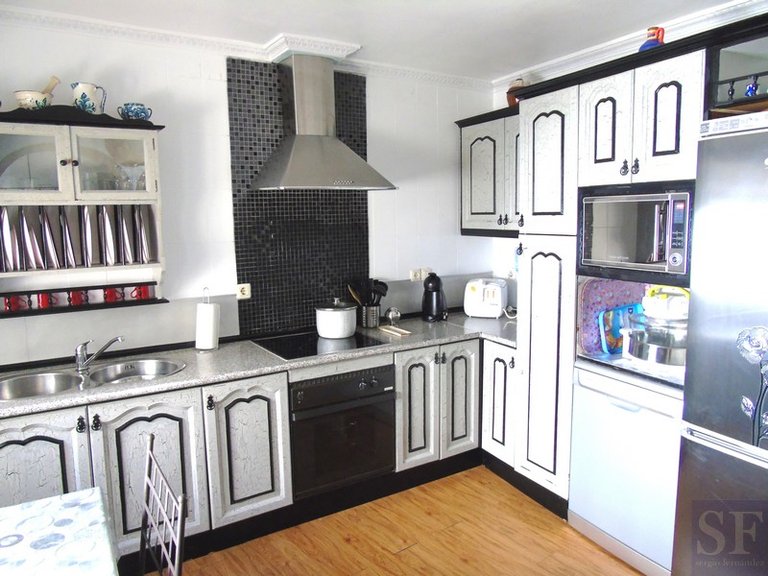 Town House for Sale in Canillas De Albaida, Malaga 3