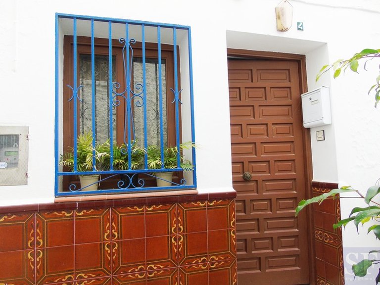 Town House for Sale in Canillas De Albaida, Malaga 1