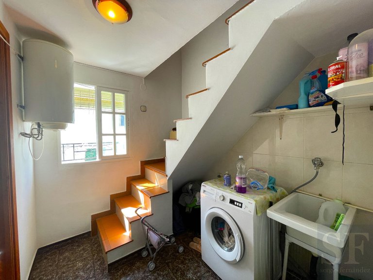 Town House for Sale in Sayalonga, Malaga 8