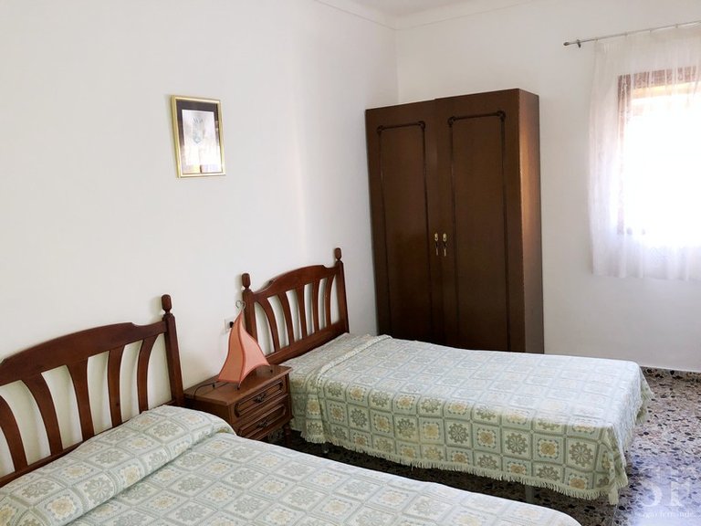 Town House for Sale in Sayalonga, Malaga 4