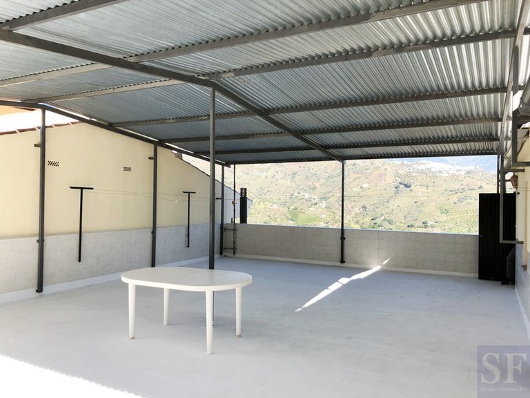Town House for Sale in Sayalonga, Malaga 11