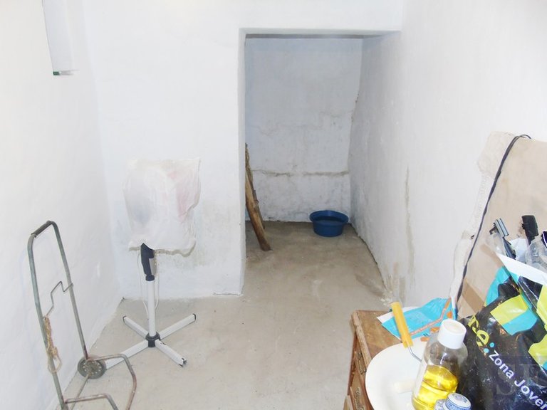 Town House for Sale in Árchez, Malaga 10