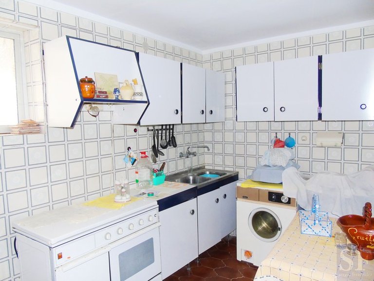 Town House for Sale in Canillas De Albaida, Malaga 4