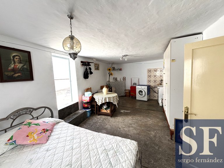 Town House for Sale in Cómpeta, Malaga 6