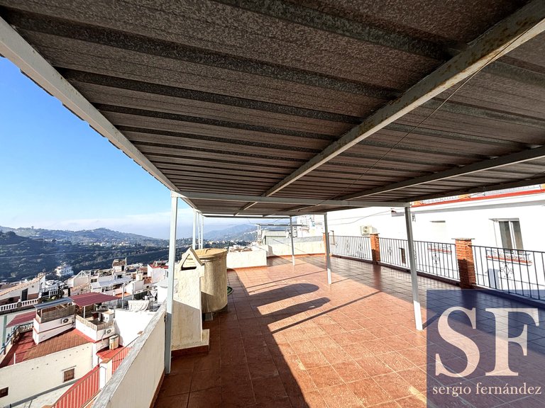 Town House for Sale in Cómpeta, Malaga 9
