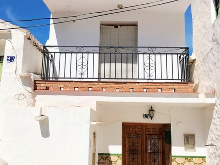 Town House for Sale in Salares, Malaga 1