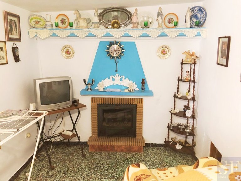 Town House for Sale in Salares, Malaga 2