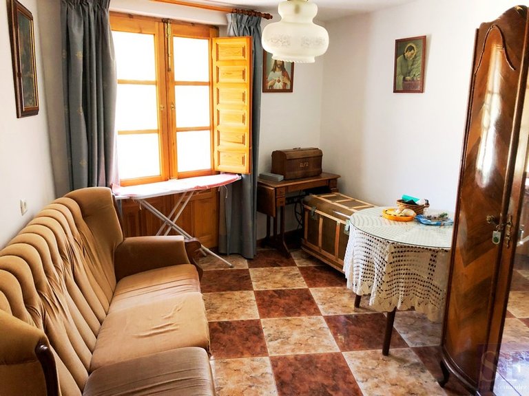 Town House for Sale in Salares, Malaga 5