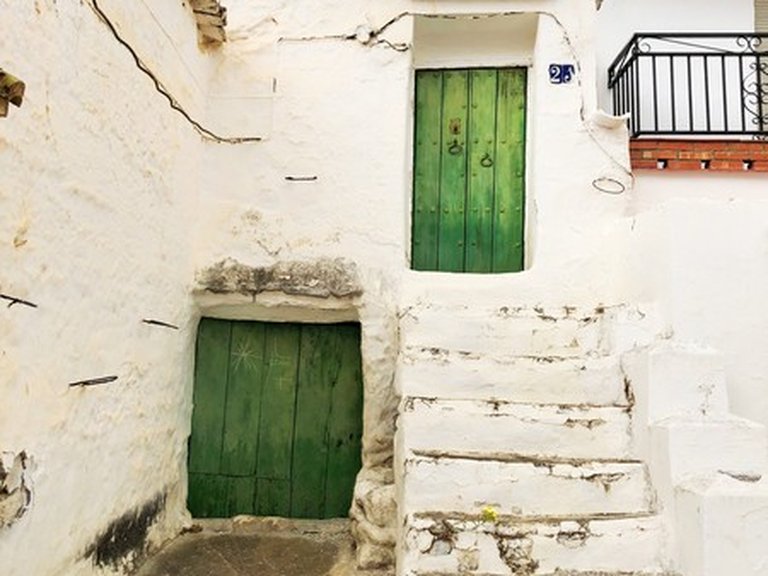 Town House for Sale in Salares, Malaga 1