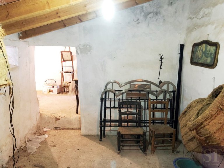 Town House for Sale in Salares, Malaga 3