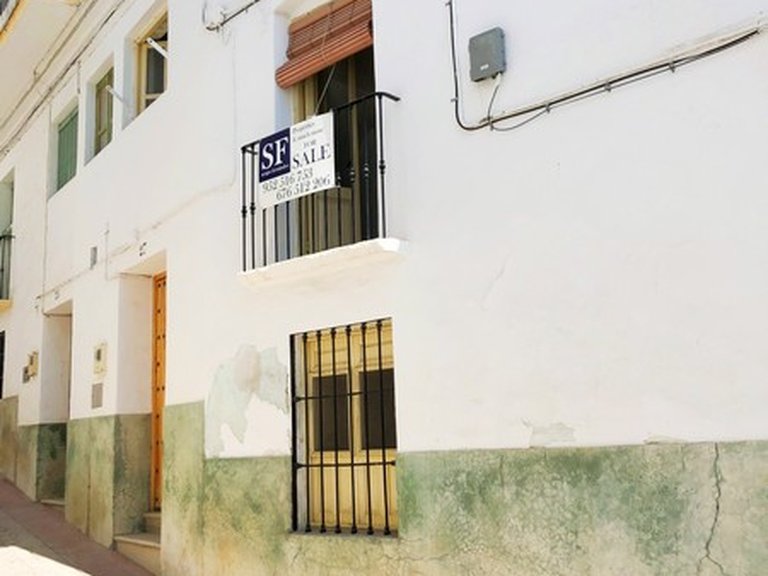 Town House for Sale in Cómpeta, Malaga 1