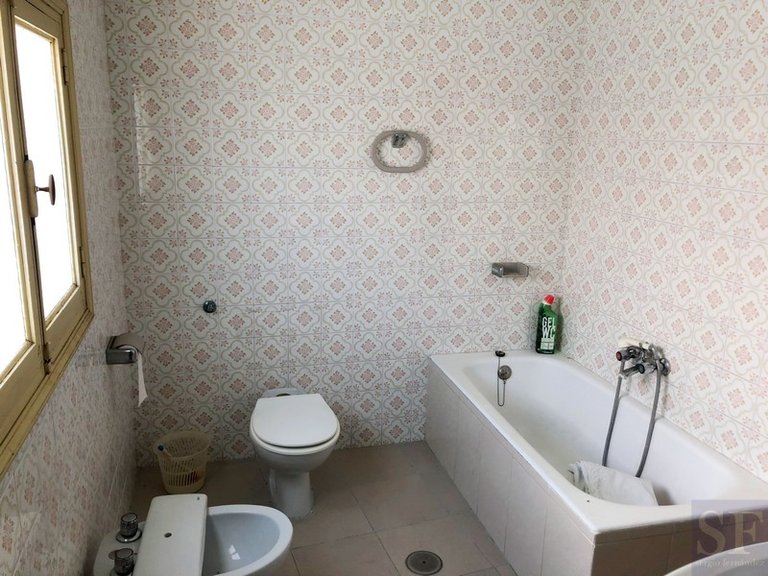 Town House for Sale in Cómpeta, Malaga 9