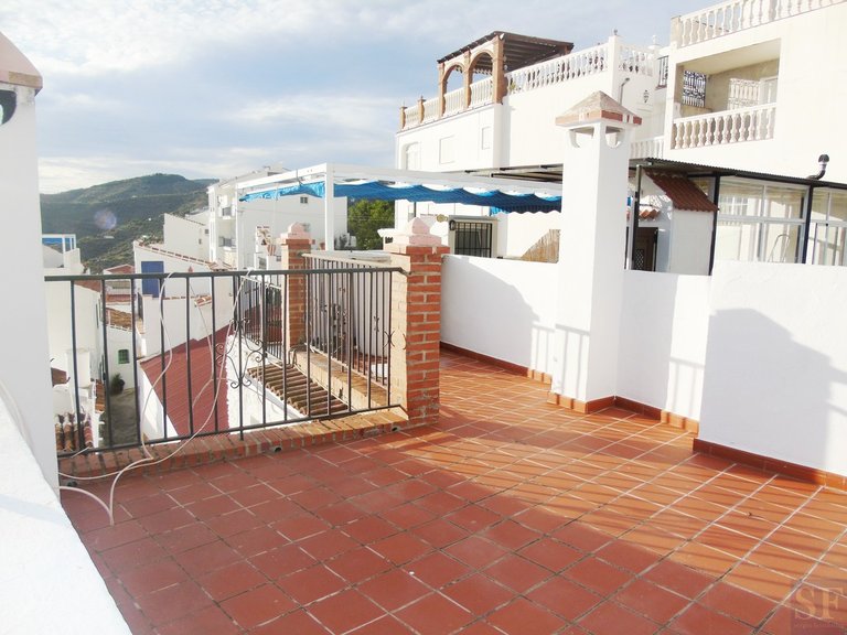 Town House for Sale in Canillas De Albaida, Malaga 17
