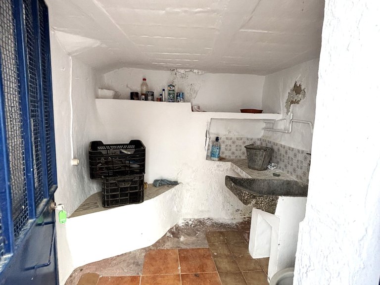 Town House for Sale in Cómpeta, Malaga 2
