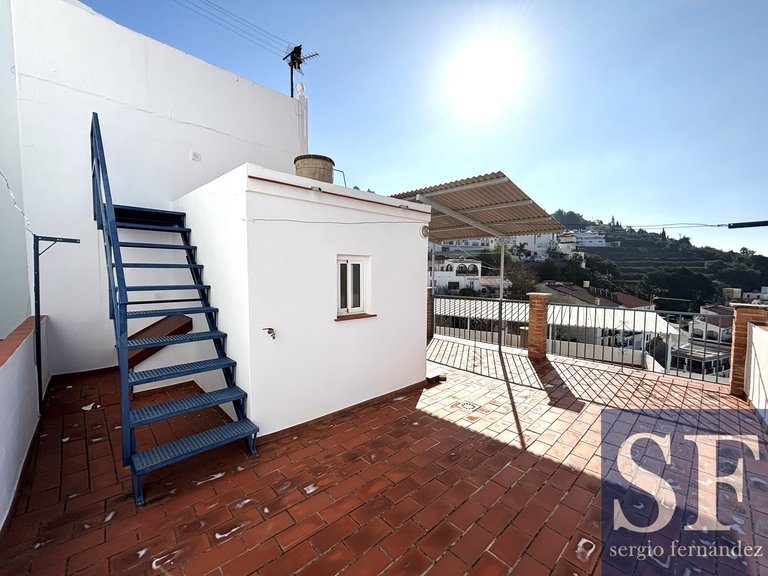 Town House for Sale in Cómpeta, Malaga 18