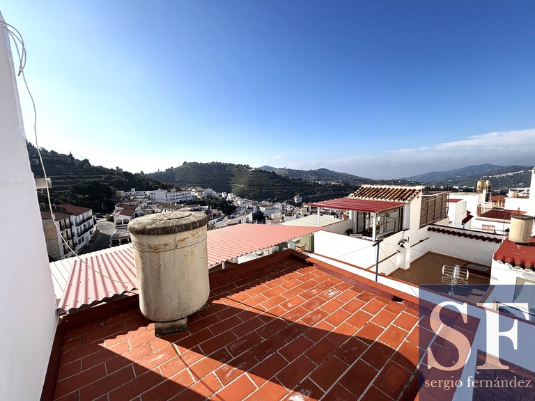 Town House for Sale in Cómpeta, Malaga 19