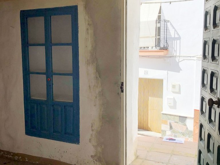Town House for Sale in Sayalonga, Malaga 3