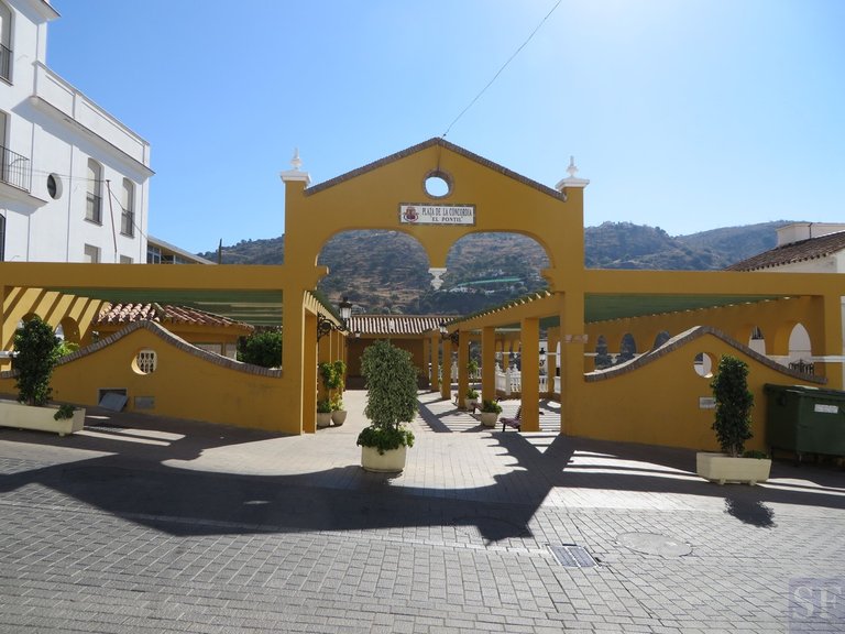 Town House for Sale in Sayalonga, Malaga 14