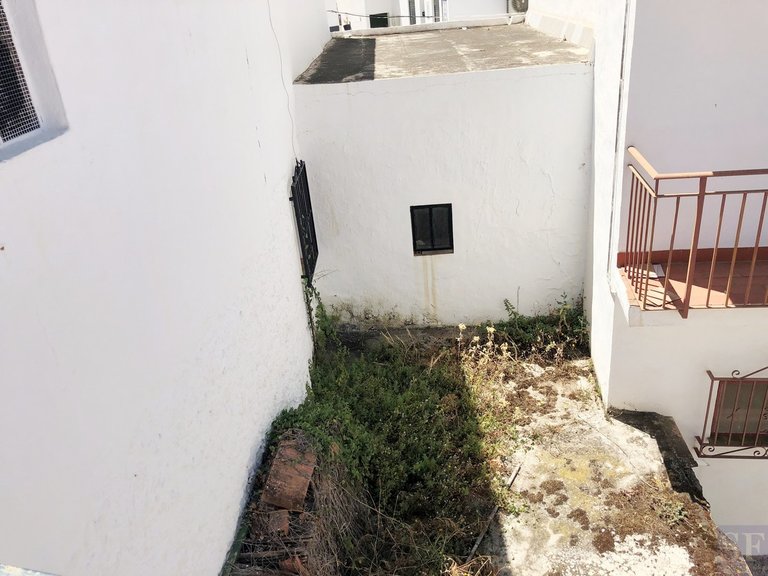 Town House for Sale in Cómpeta, Malaga 14
