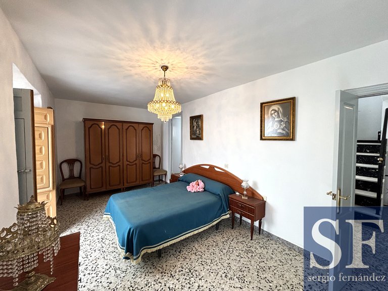 Town House for Sale in Cómpeta, Malaga 8