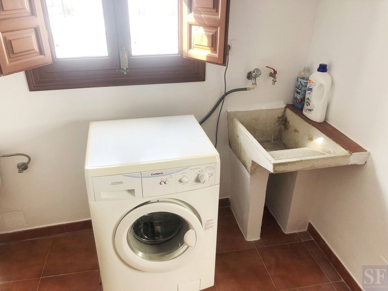 Town House for Sale in Canillas De Albaida, Malaga 14