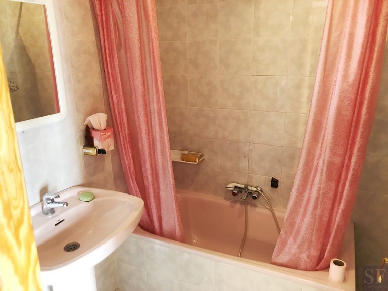Town House for Sale in Árchez, Malaga 12
