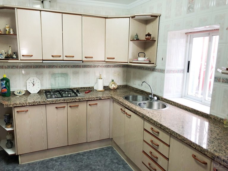 Town House for Sale in Cómpeta, Malaga 9