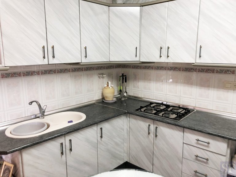 Town House for Sale in Cómpeta, Malaga 12