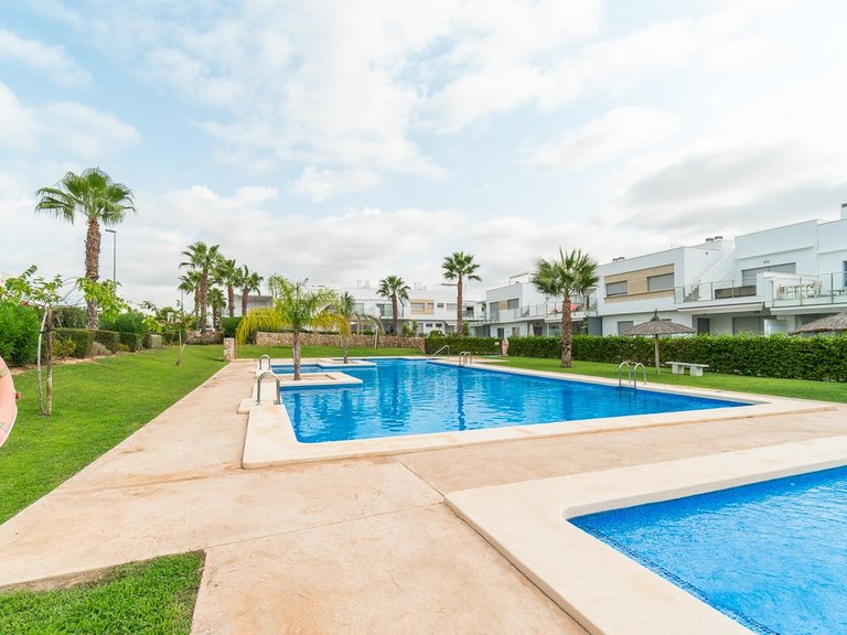 Apartment for Sale in Vistabella Golf, Alicante 40