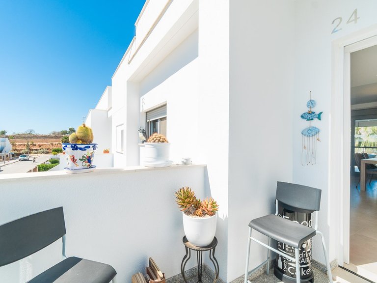 Apartment for Sale in Vistabella Golf, Alicante 3