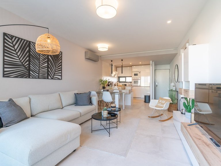 Apartment for Sale in Costa Blanca El Raso, Alicante 10