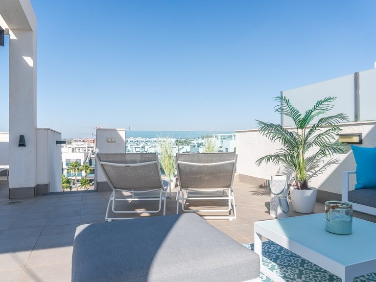 Apartment for Sale in Costa Blanca El Raso, Alicante 33