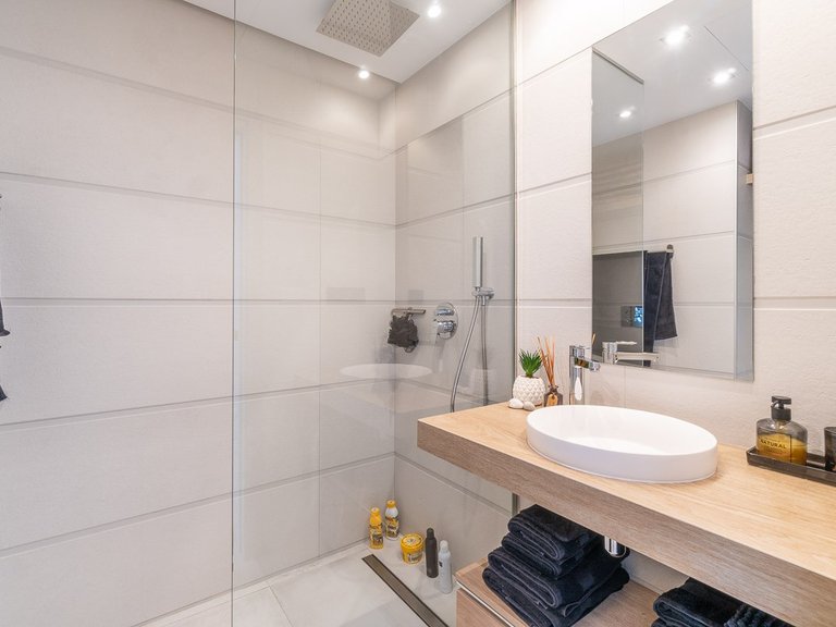 Apartment for Sale in Costa Blanca El Raso, Alicante 12