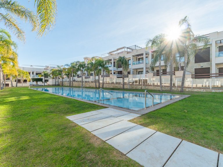 Apartment for Sale in Costa Blanca Orihuela Costa, Alicante 31