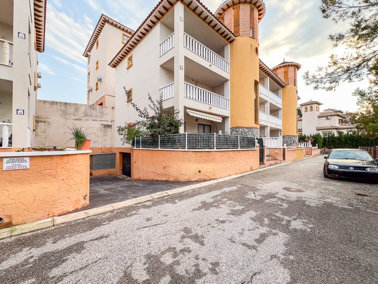 Garage for Sale in Orihuela Costa, Alicante 7