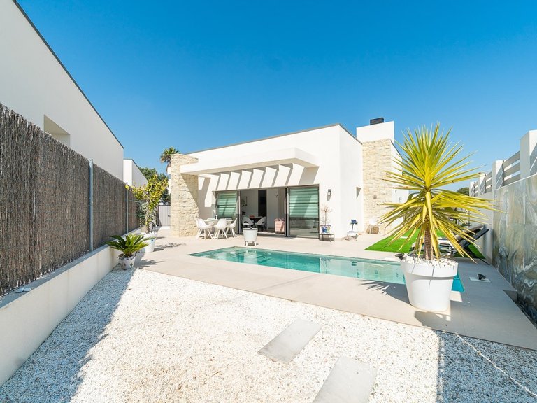 Villa for Sale in Costa Blanca Orihuela Costa, Alicante 22