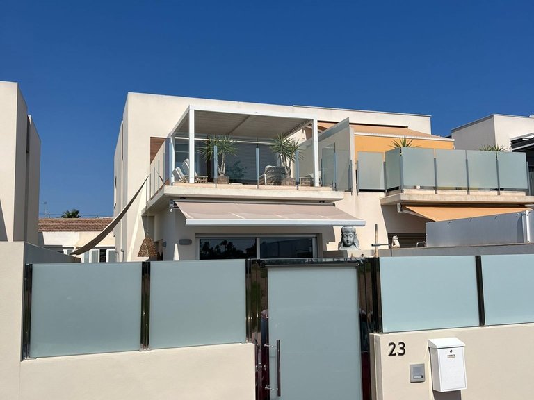 Villa for Sale in Costa Blanca Daya Vieja, Alicante 17