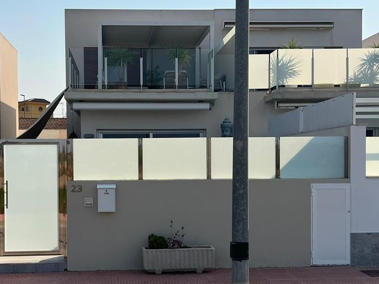 Villa for Sale in Costa Blanca Daya Vieja, Alicante 1
