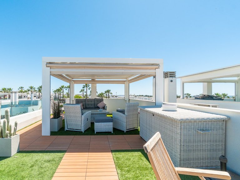Town House for Sale in Inland Vistabella Golf Entre Naranjos, Alicante 12