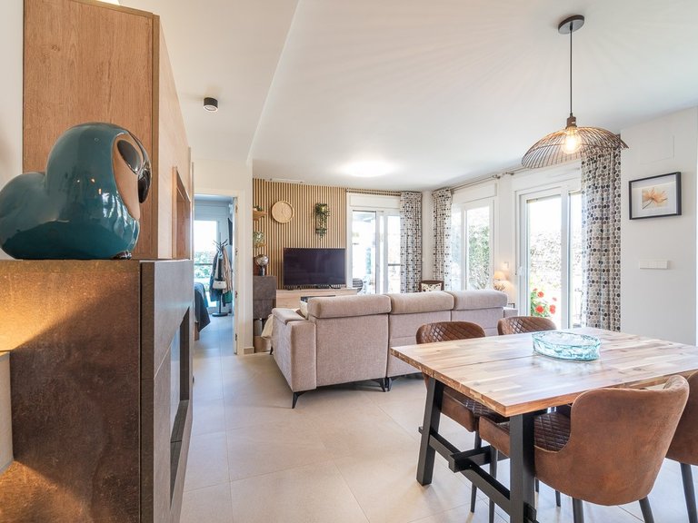 Town House for Sale in Inland Vistabella Golf Entre Naranjos, Alicante 25