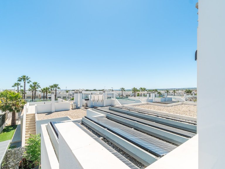 Town House for Sale in Inland Vistabella Golf Entre Naranjos, Alicante 15