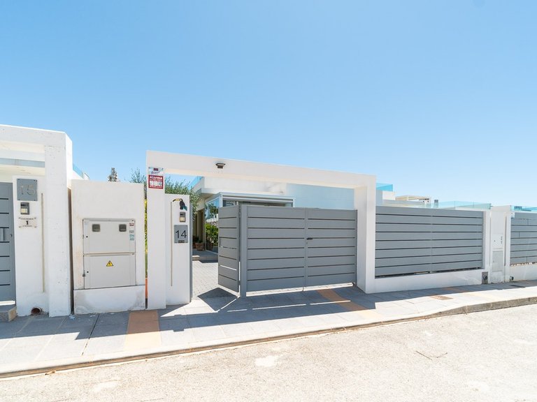 Town House for Sale in Inland Vistabella Golf Entre Naranjos, Alicante 49