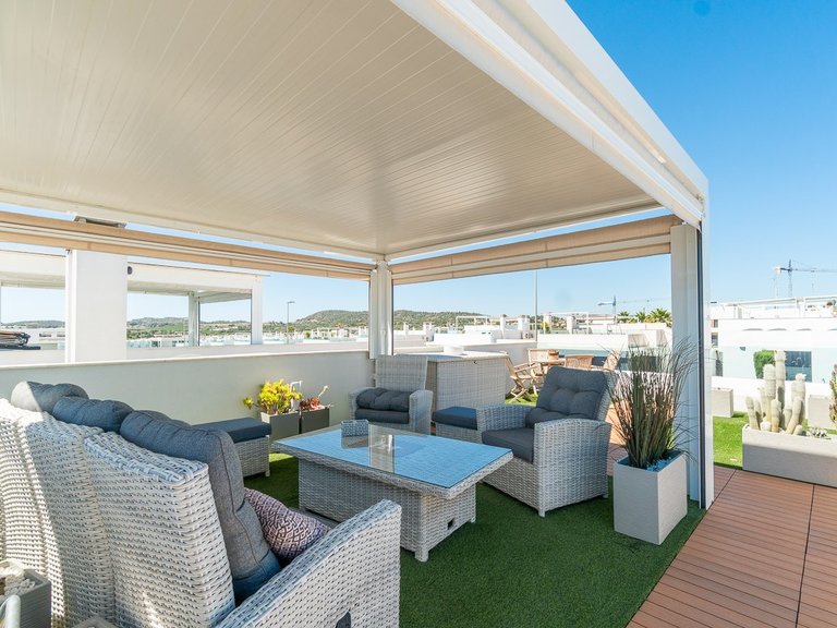 Town House for Sale in Inland Vistabella Golf Entre Naranjos, Alicante 11