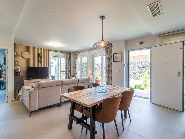 Town House for Sale in Inland Vistabella Golf Entre Naranjos, Alicante 27