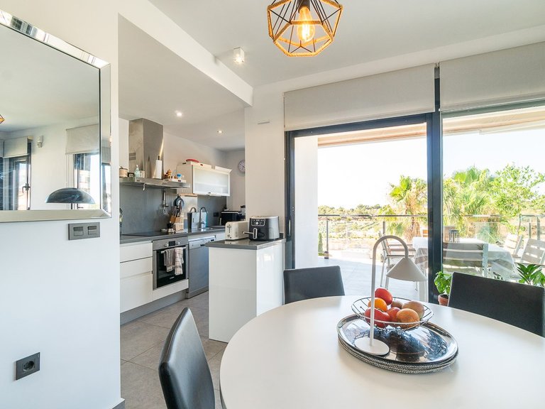 Penthouse for Sale in Costa Blanca Villamartin, Alicante 8