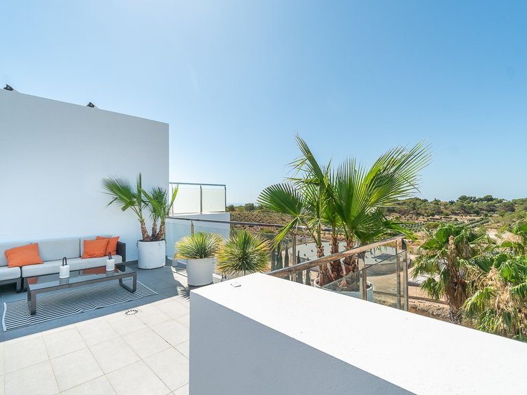 Penthouse for Sale in Costa Blanca Villamartin, Alicante 42