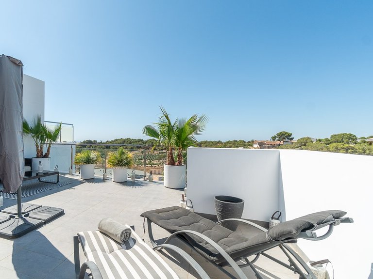 Penthouse for Sale in Costa Blanca Villamartin, Alicante 39
