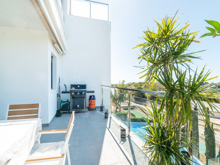 Penthouse for Sale in Costa Blanca Villamartin, Alicante 16